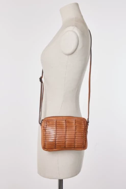 Leather Lori Camera Crossbody -American Tourister Shop 3210452 4