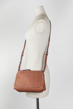 Sloane Leather Crossbody Bag -American Tourister Shop 3210637 4