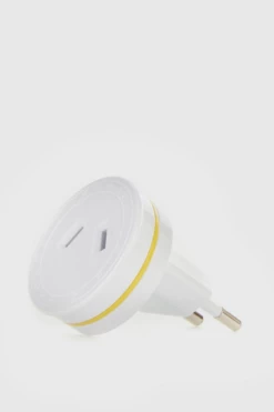 Italy/Swiss Adaptor -American Tourister Shop 3136148 3