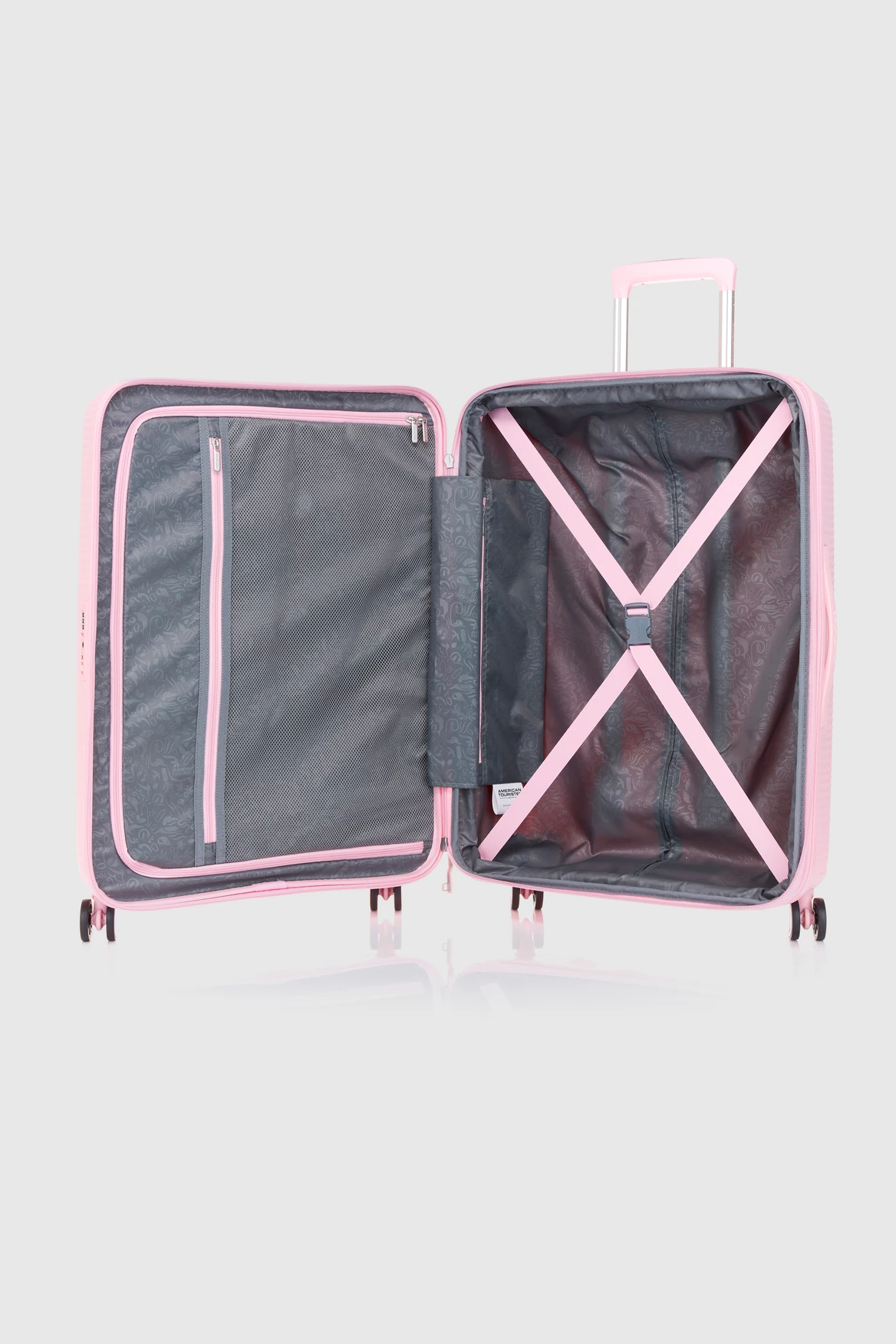 American Tourister Curio 2 69cm Suitcase 5 American Tourister Curio 2 69cm Suitcase - Image 3