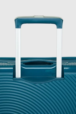 American Tourister Curio 2 80cm Suitcase 17 American Tourister Curio 2 80cm Suitcase -American Tourister Shop 3208646 8 a254b562 2c13 4fbb bc28 ea74af7a3ae5