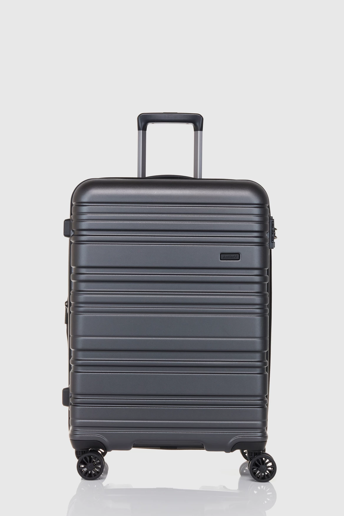 Antler Holcombe 68cm Suitcase 6 Antler Holcombe 68cm Suitcase - Image 4