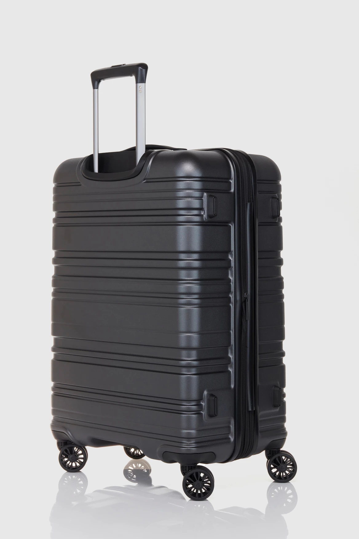 Antler Holcombe 68cm Suitcase 7 Antler Holcombe 68cm Suitcase - Image 5